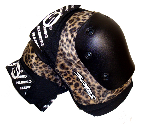 Smith Scabs Limited Edition Leopard Knee Pads Sm/Med
